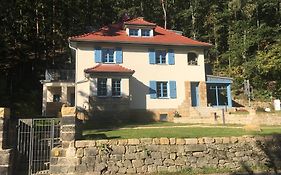 Prima Klima Villa - Ferienwohnung Steinbrecher